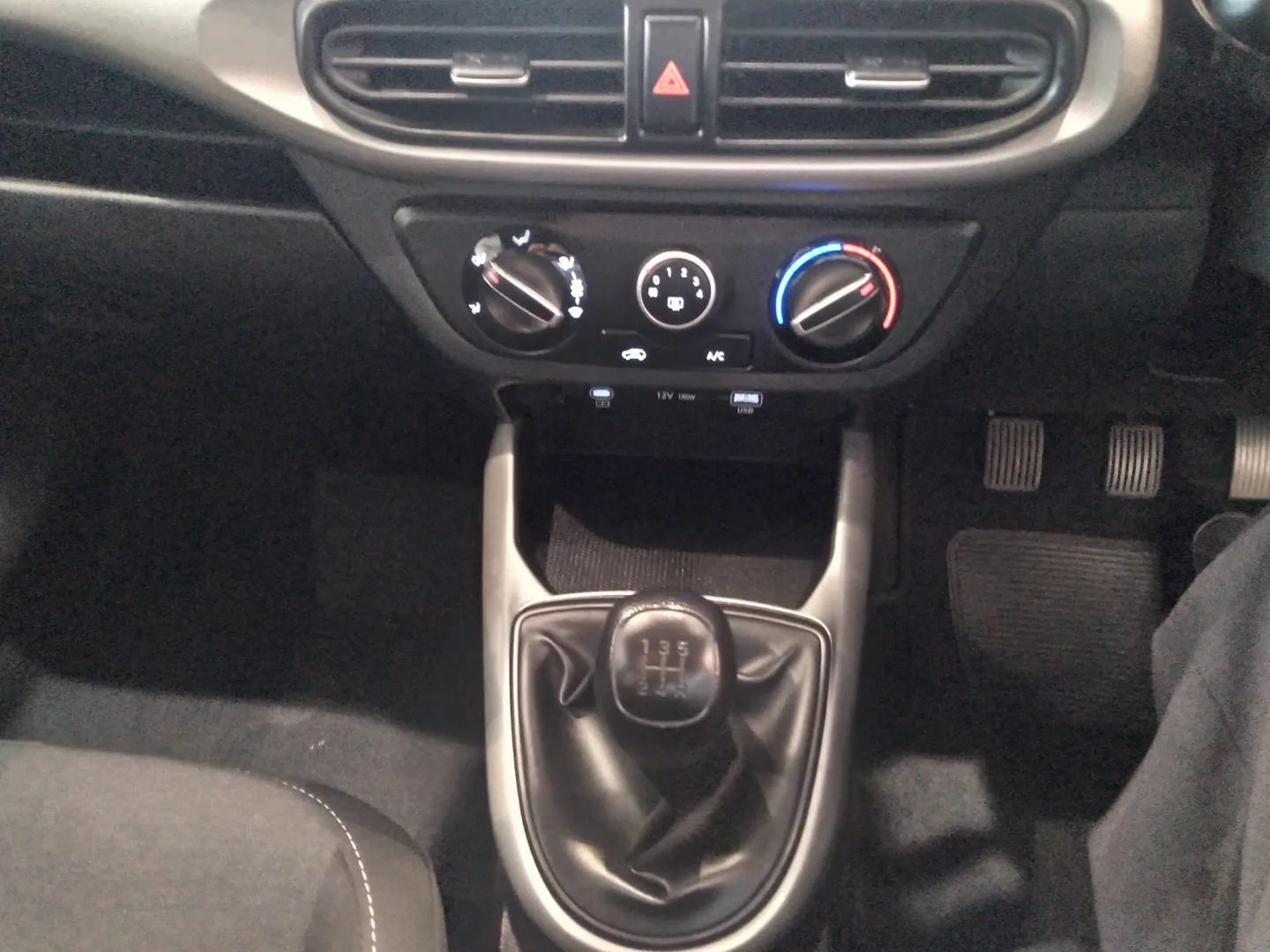 2026 Hyundai EXTER EXTER 1.2 PREMIUM MT thumbnail 16