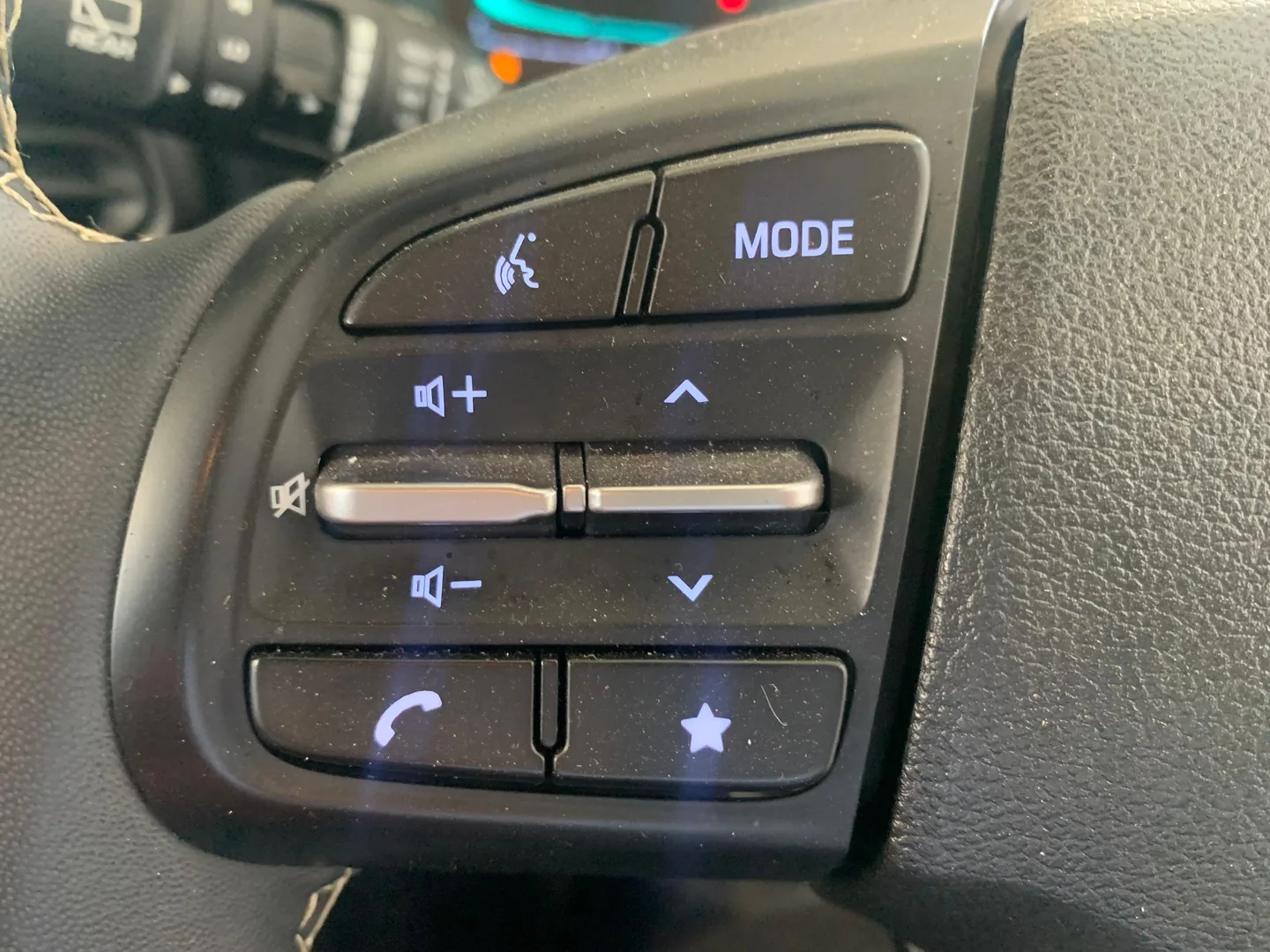 2026 Hyundai EXTER EXTER 1.2 ELITE 2 TONE AMT thumbnail 17