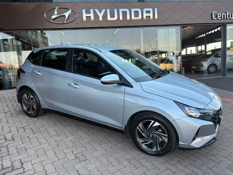 2024 Hyundai I20 i20 1.0 TGDI FLUID DCT MY21 image 1