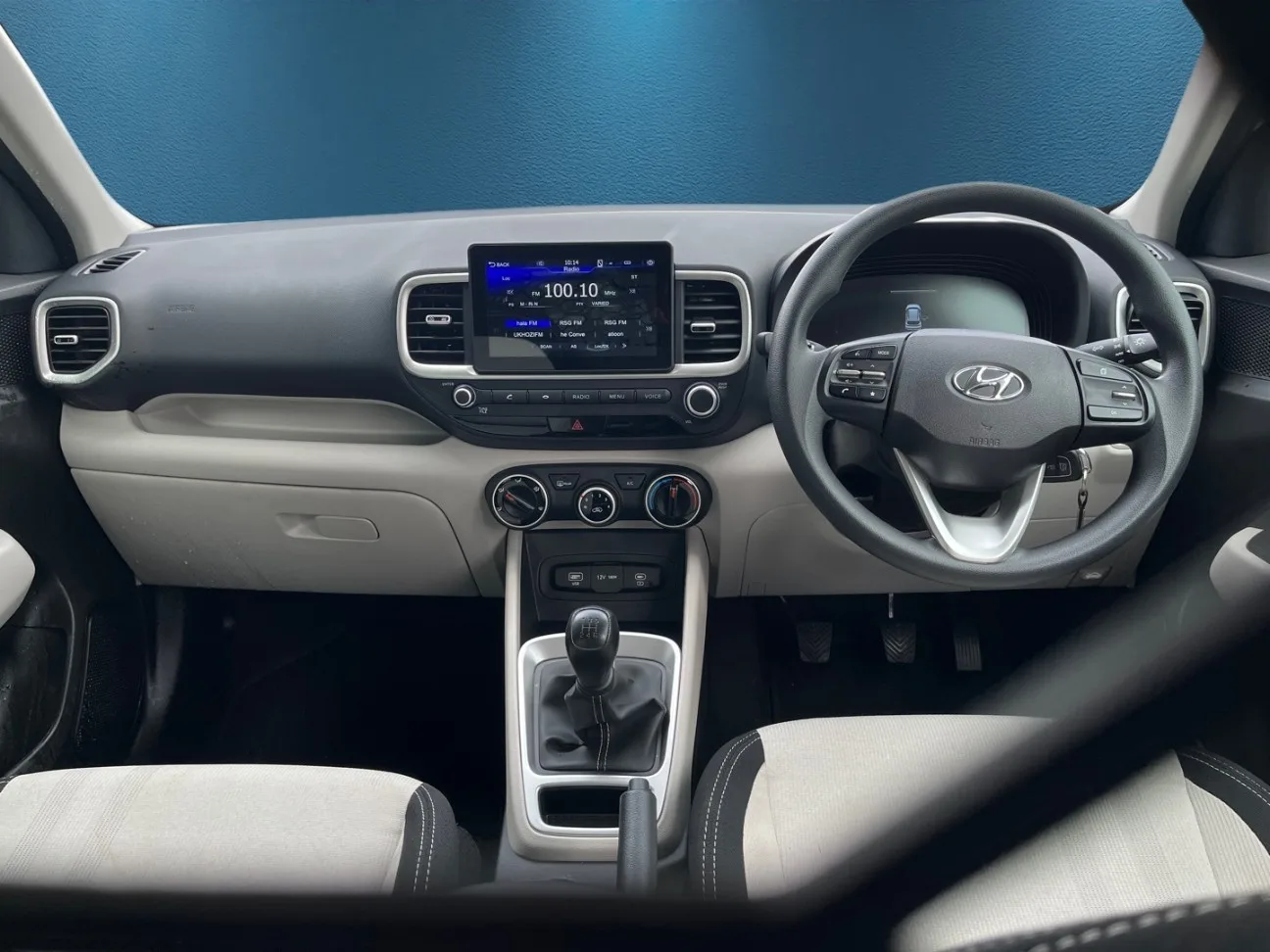 2025 Hyundai VENUE VENUE 1.2 MOTION/PREMIUM CARGO P/V thumbnail 19