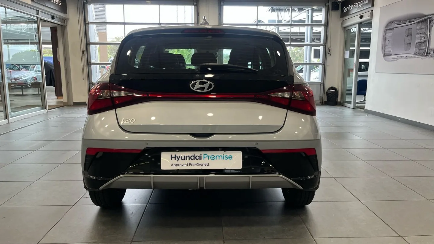 2025 undefined i10 / i20 / i30 I20 1.2 PREMIUM M/T MY24 thumbnail 23