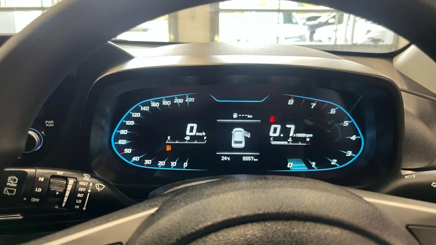 2025 undefined i10 / i20 / i30 I20 1.2 PREMIUM M/T MY24 thumbnail 9