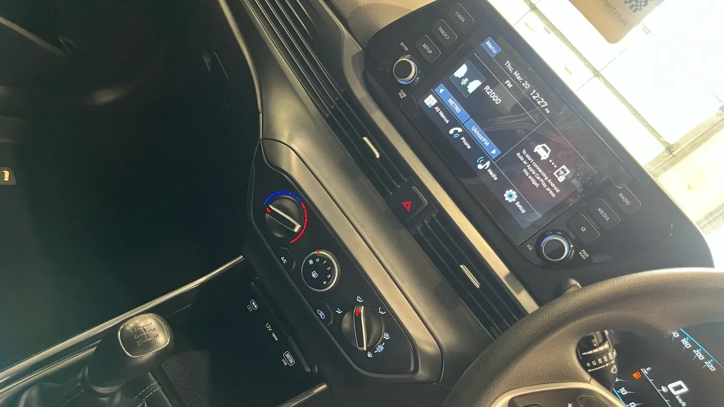 2025 undefined i10 / i20 / i30 I20 1.2 PREMIUM M/T MY24 thumbnail 14