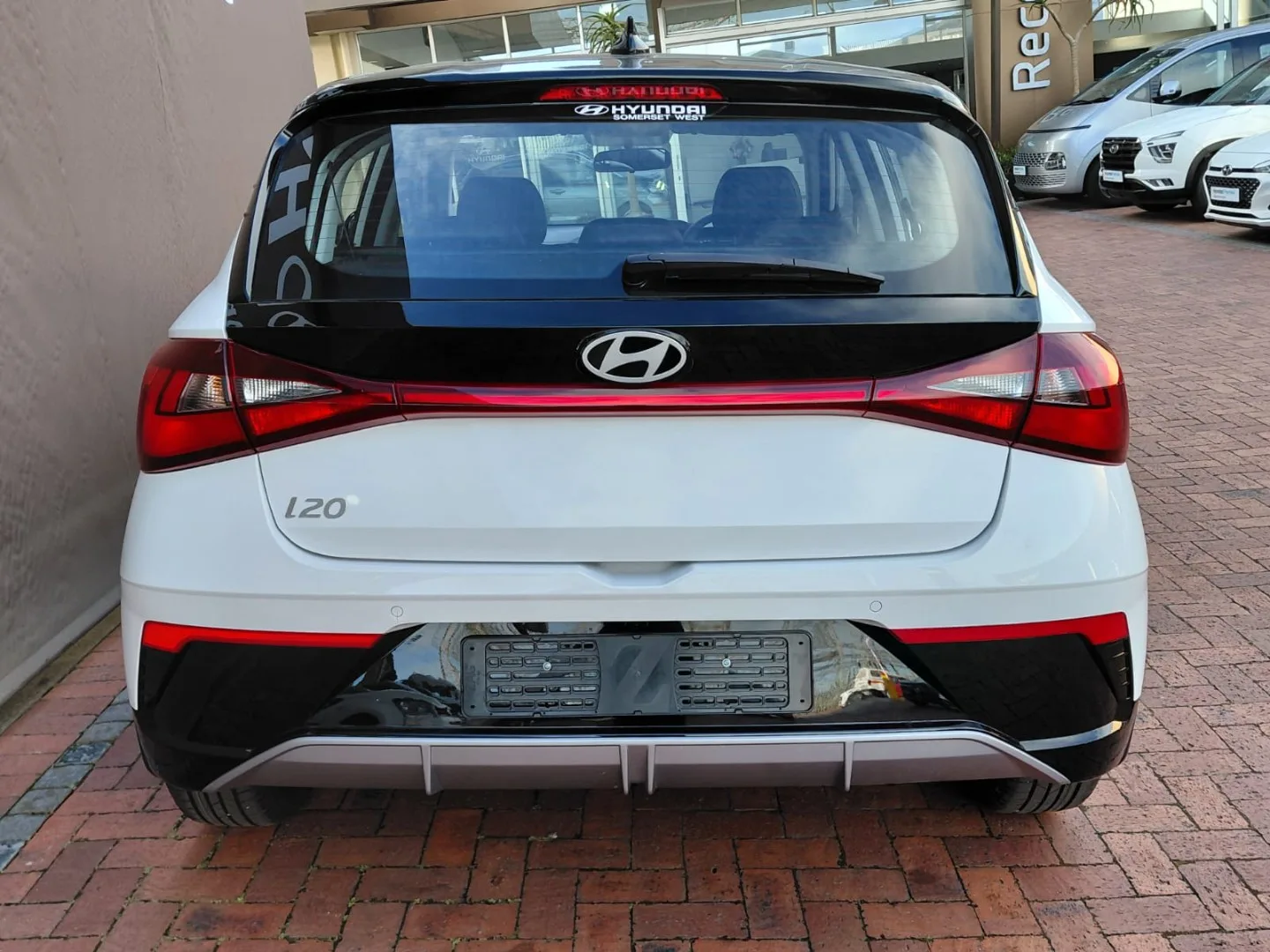 2026 Hyundai I20 i20 1.4 EXECUTIVE A/T 2 TONE MY24 thumbnail 10