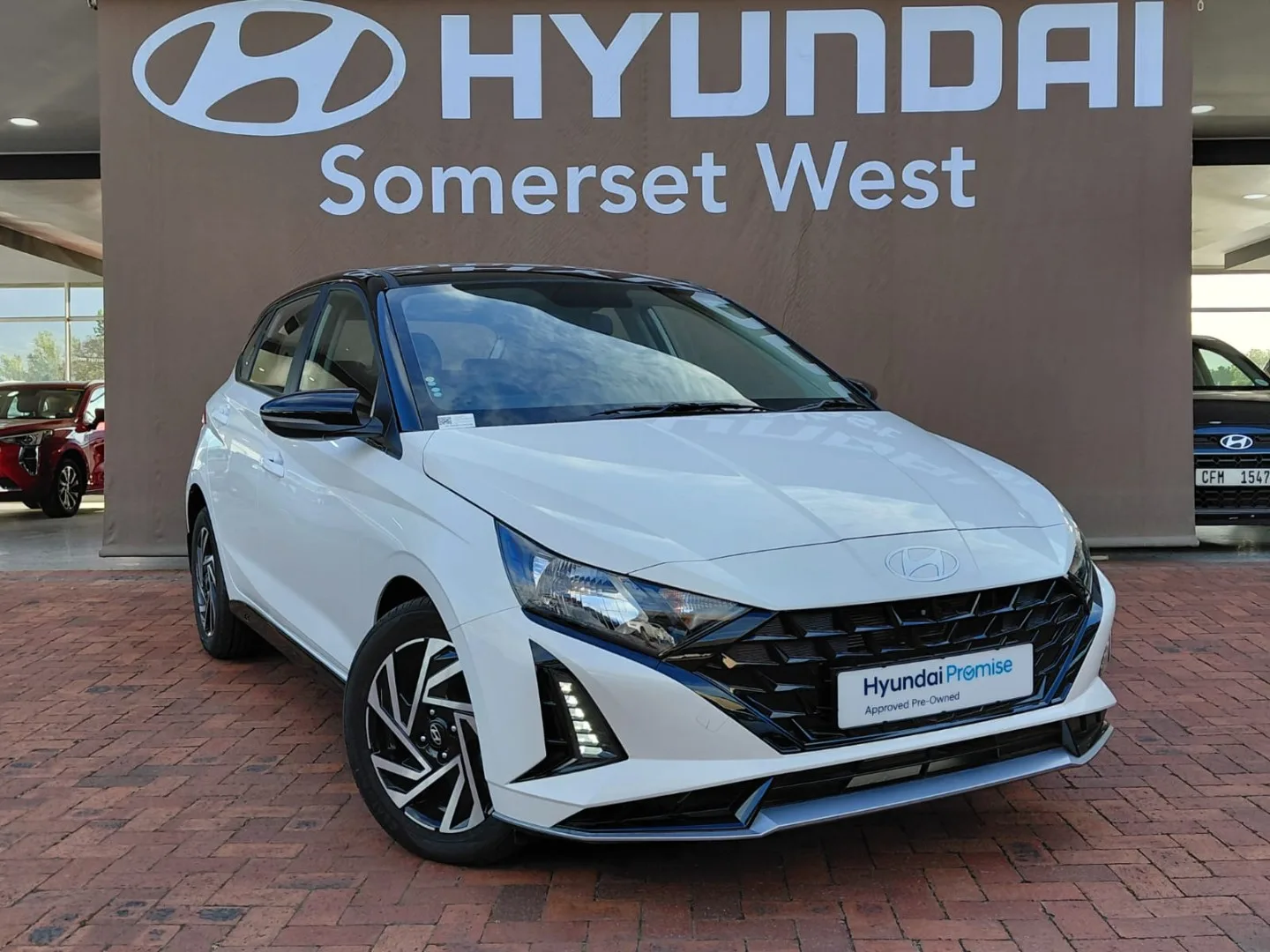 2026 Hyundai I20 i20 1.4 EXECUTIVE A/T 2 TONE MY24 image 1