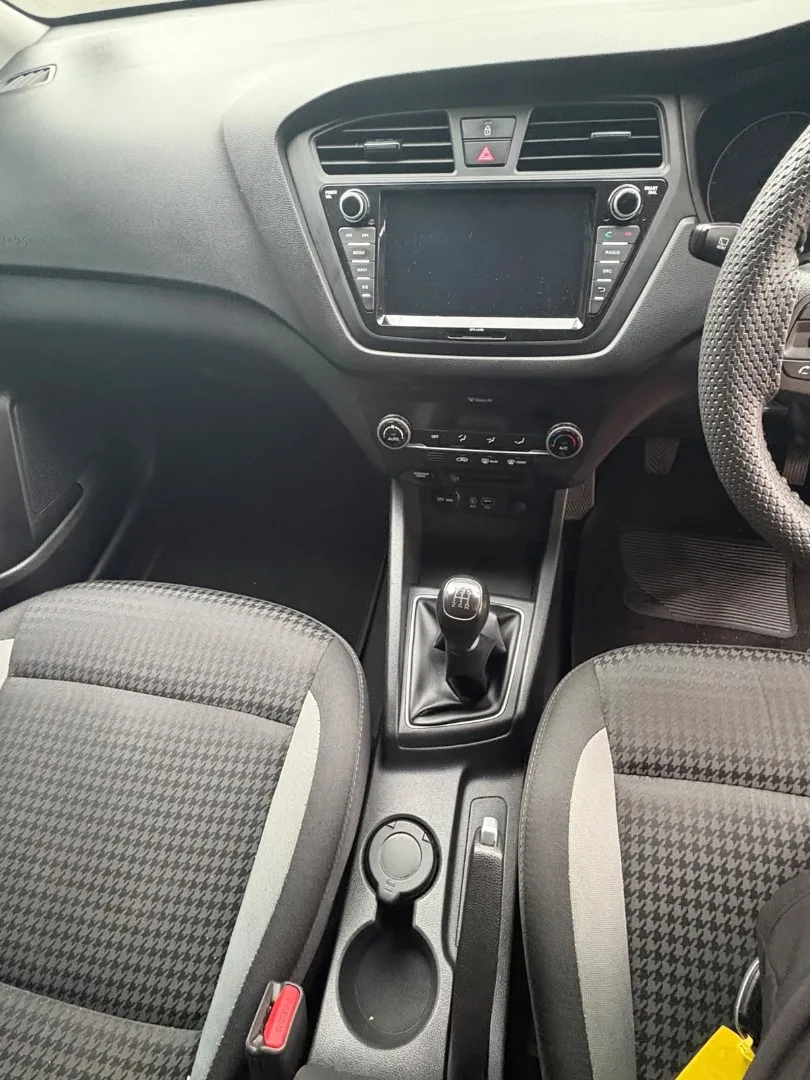 2018 Hyundai I20 i20 1.2 FLUID MANUAL thumbnail 6