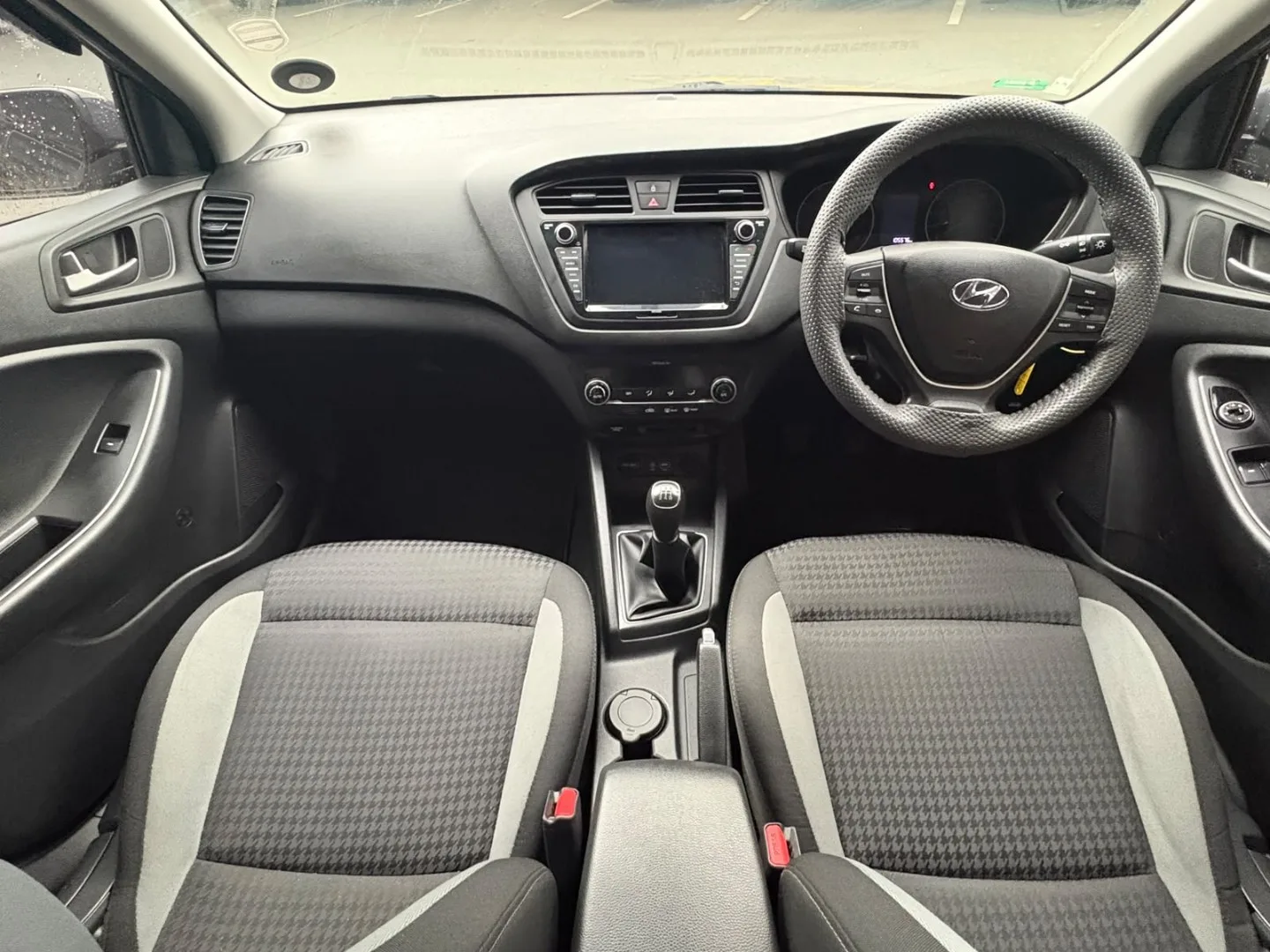 2018 Hyundai I20 i20 1.2 FLUID MANUAL thumbnail 9