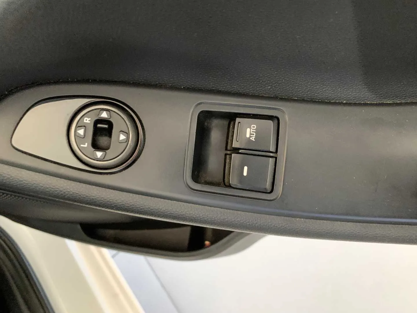 2018 Hyundai I20 i20 1.4 MOTION AUTO thumbnail 18