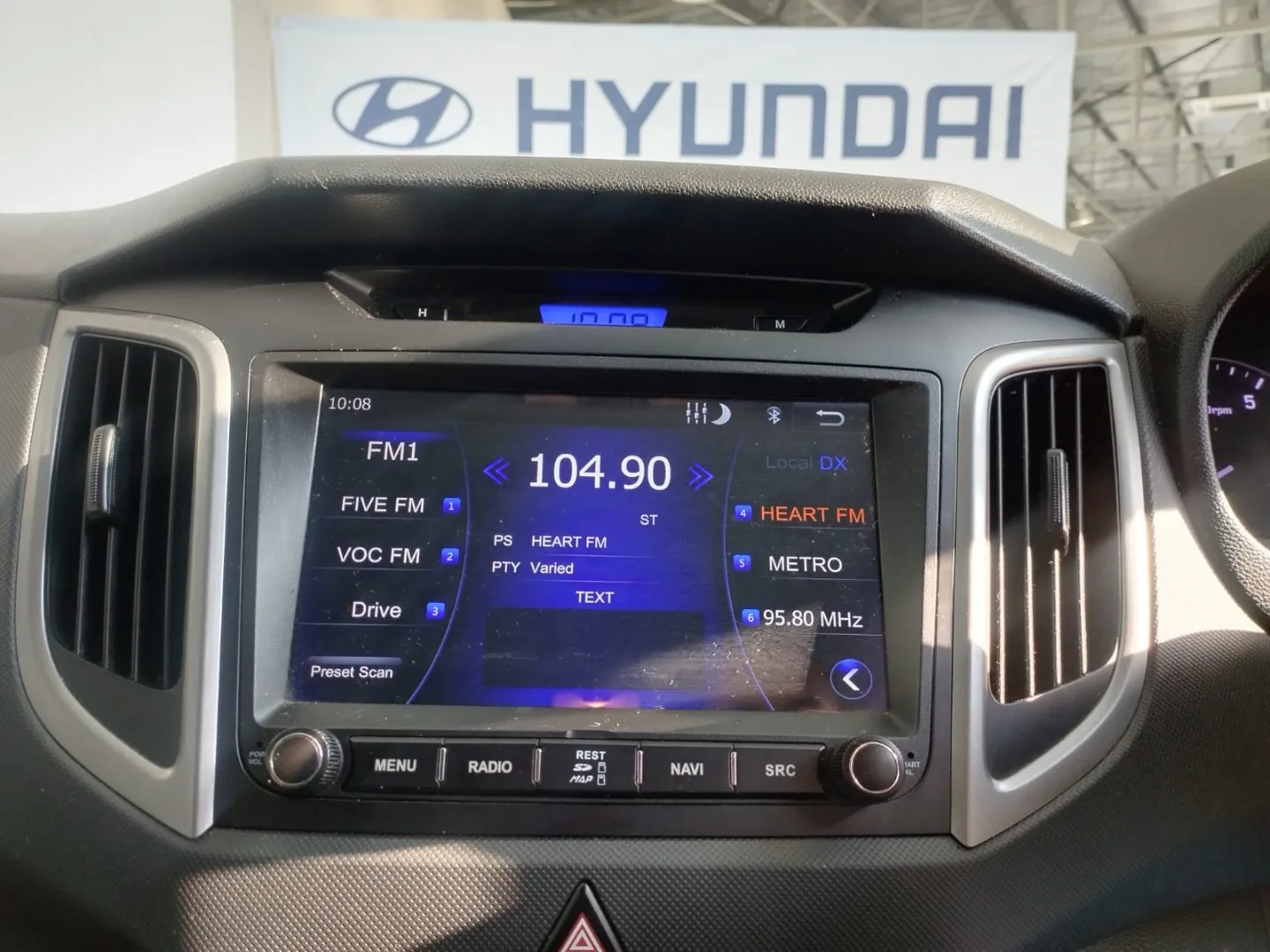 2017 Hyundai CRETA CRETA 1.6 EXECUTIVE M/T thumbnail 4