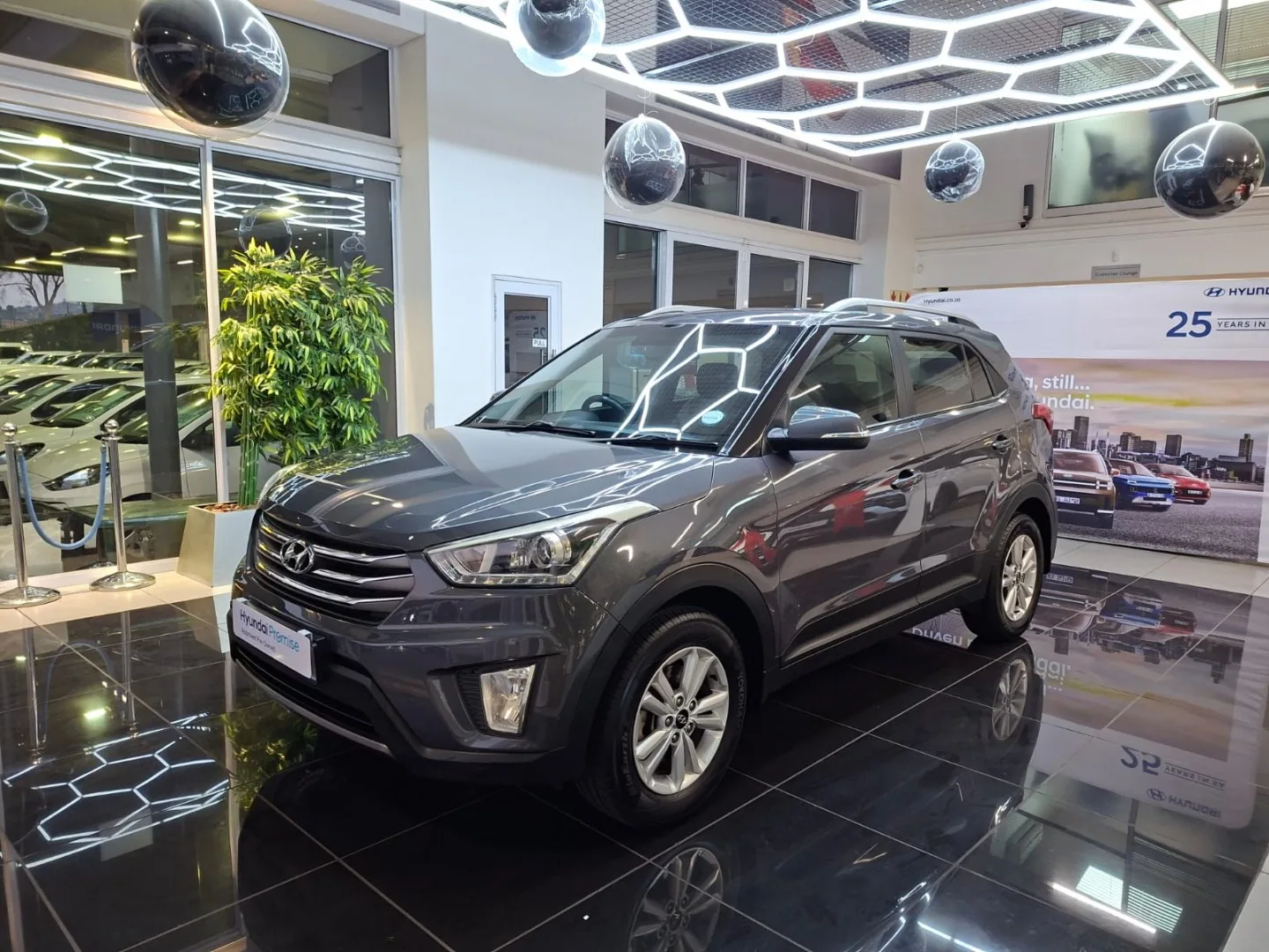 2017 Hyundai CRETA CRETA 1.6 EXECUTIVE M/T thumbnail 3