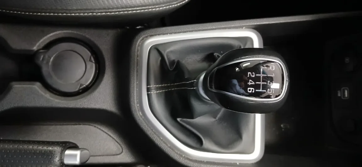 2018 Hyundai CRETA CRETA 1.6 EXECUTIVE M/T thumbnail 17