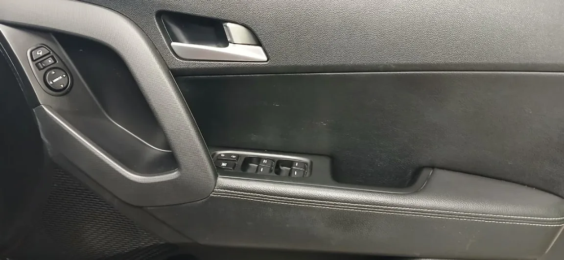 2018 Hyundai CRETA CRETA 1.6 EXECUTIVE M/T thumbnail 26