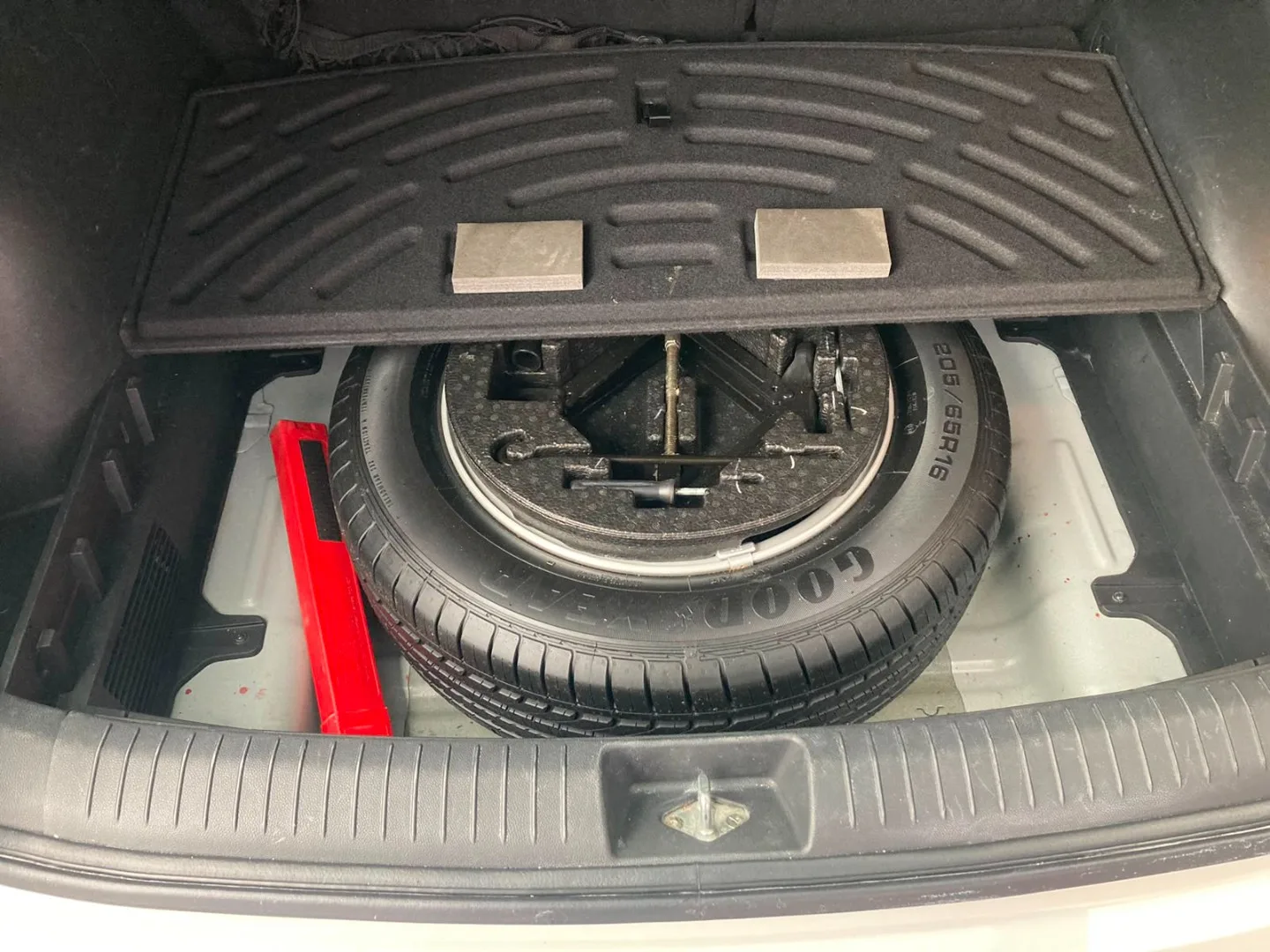 2018 undefined CRETA CRETA 1.6 EXECUTIVE M/T thumbnail 16