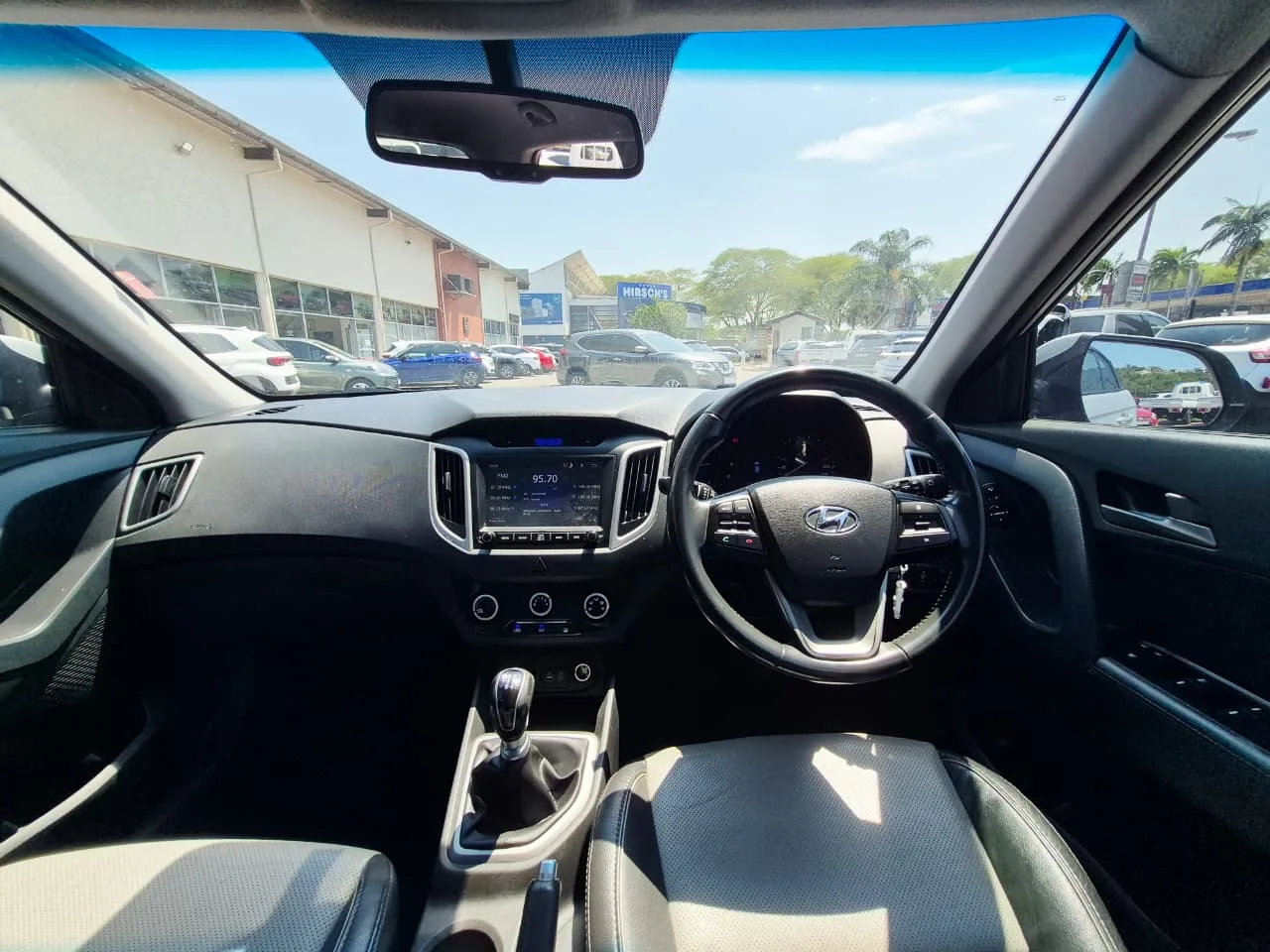 2018 undefined CRETA CRETA 1.6 EXECUTIVE M/T thumbnail 19
