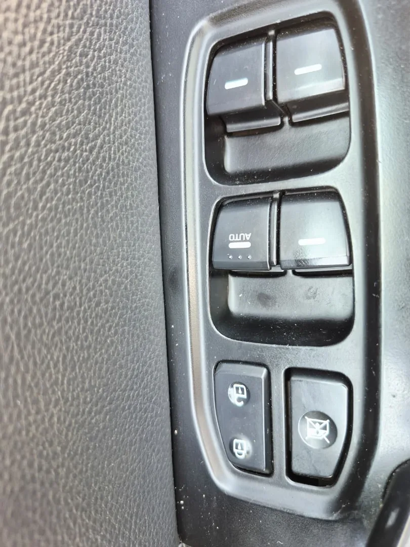 2018 undefined CRETA CRETA 1.6 EXECUTIVE M/T thumbnail 2