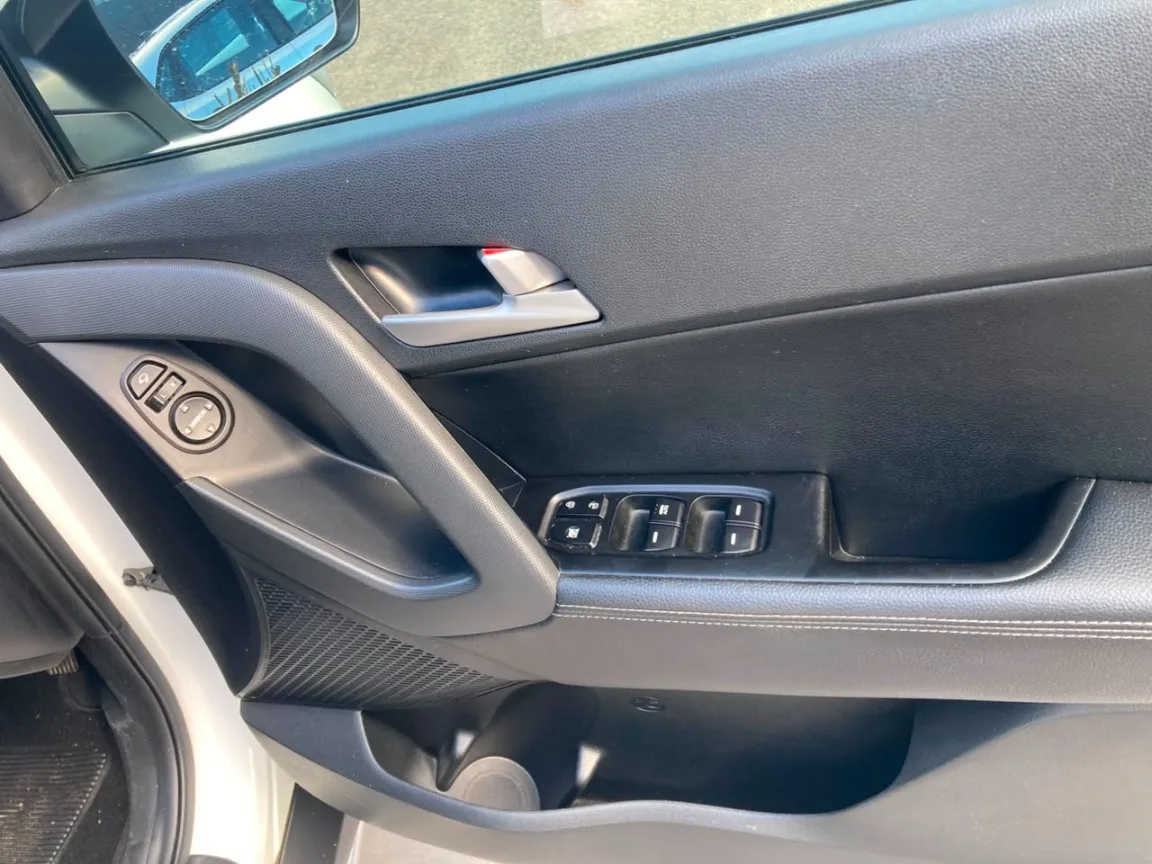2020 Hyundai CRETA CRETA 1.6 M/T MY18 thumbnail 10