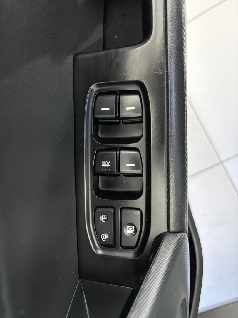 2017 Hyundai CRETA CRETA 1.6 EXECUTIVE DIESEL A/T thumbnail 14