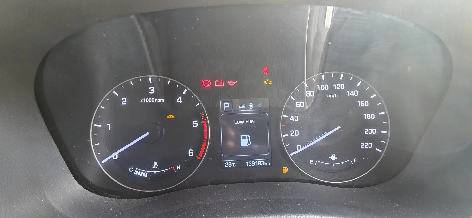 2018 Hyundai CRETA CRETA 1.6 EXECUTIVE DIESEL A/T thumbnail 10
