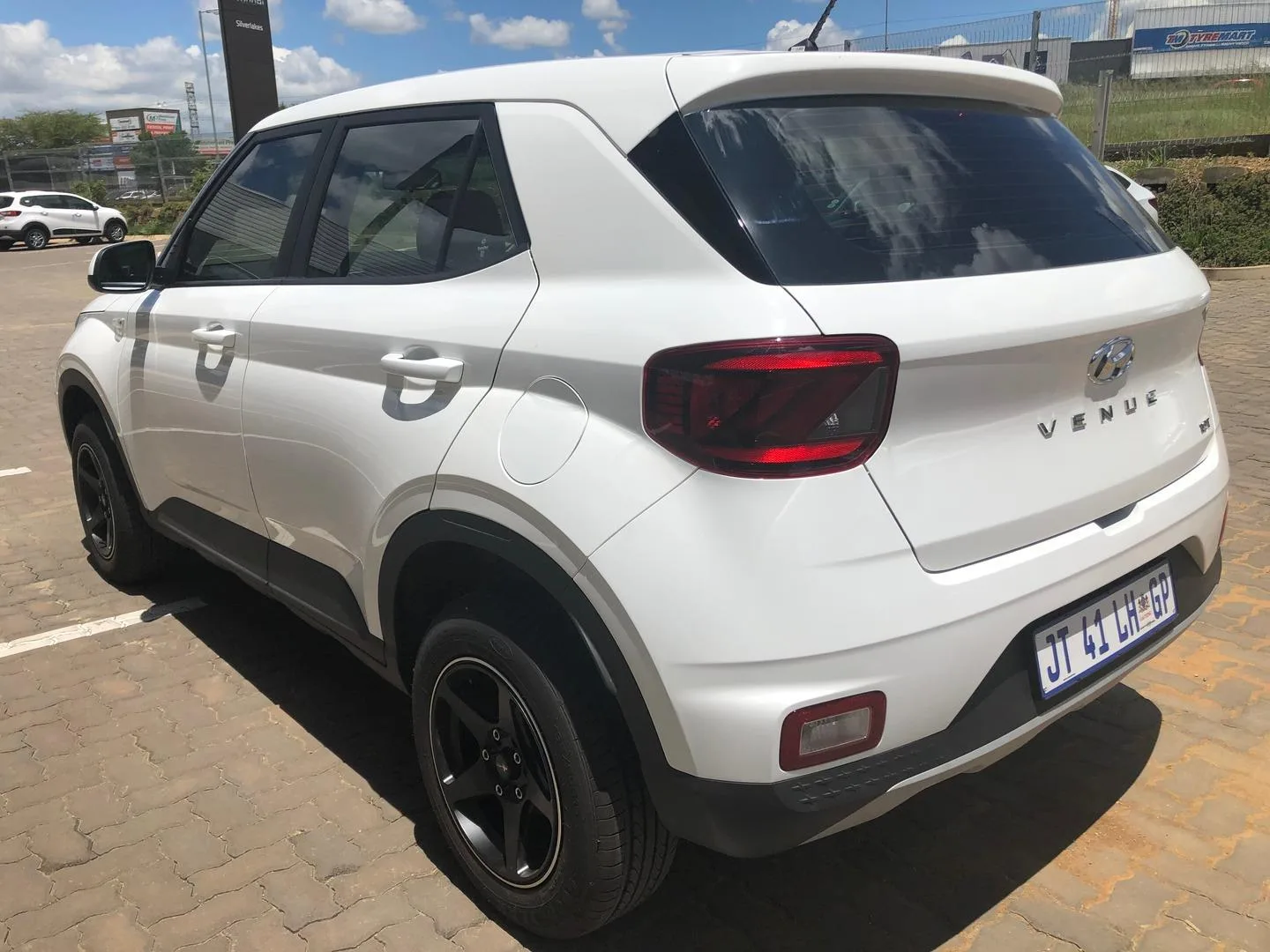 2020 Hyundai VENUE VENUE 1.0 TGDI MOTION M/T thumbnail 11