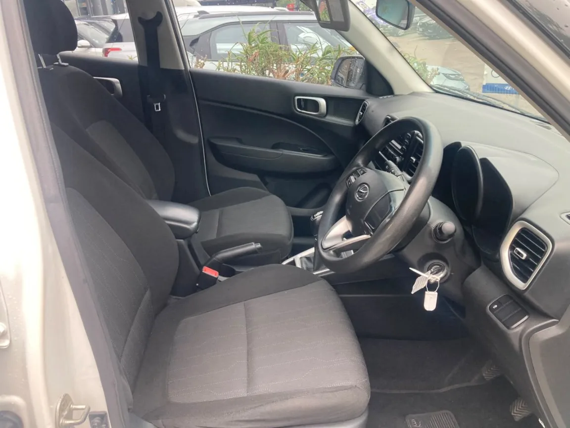 2020 Hyundai VENUE VENUE 1.0 TGDI MOTION M/T thumbnail 10
