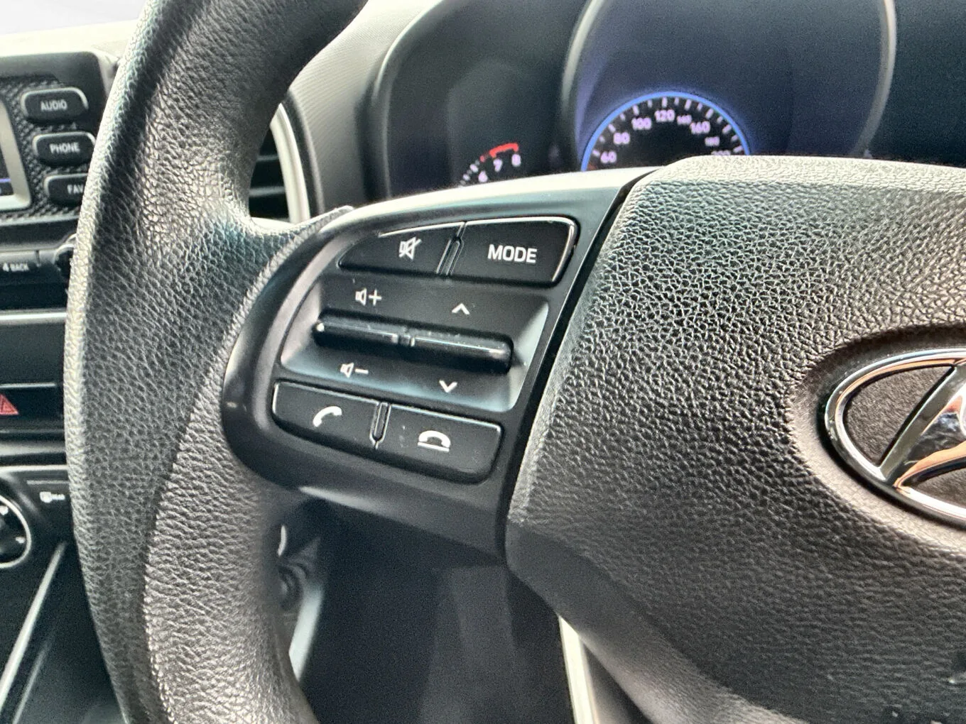 2020 Hyundai VENUE Venue Venue 1.0 Tgdi Motion thumbnail 16