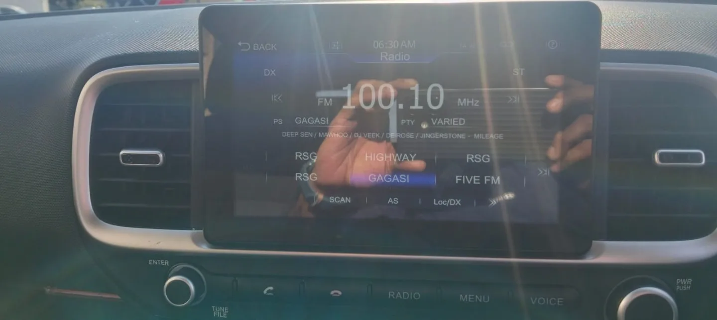 2021 Hyundai VENUE VENUE 1.0 TGDI MOTION thumbnail 4