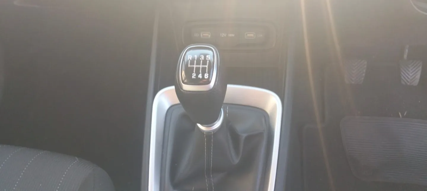 2021 Hyundai VENUE VENUE 1.0 TGDI MOTION thumbnail 3