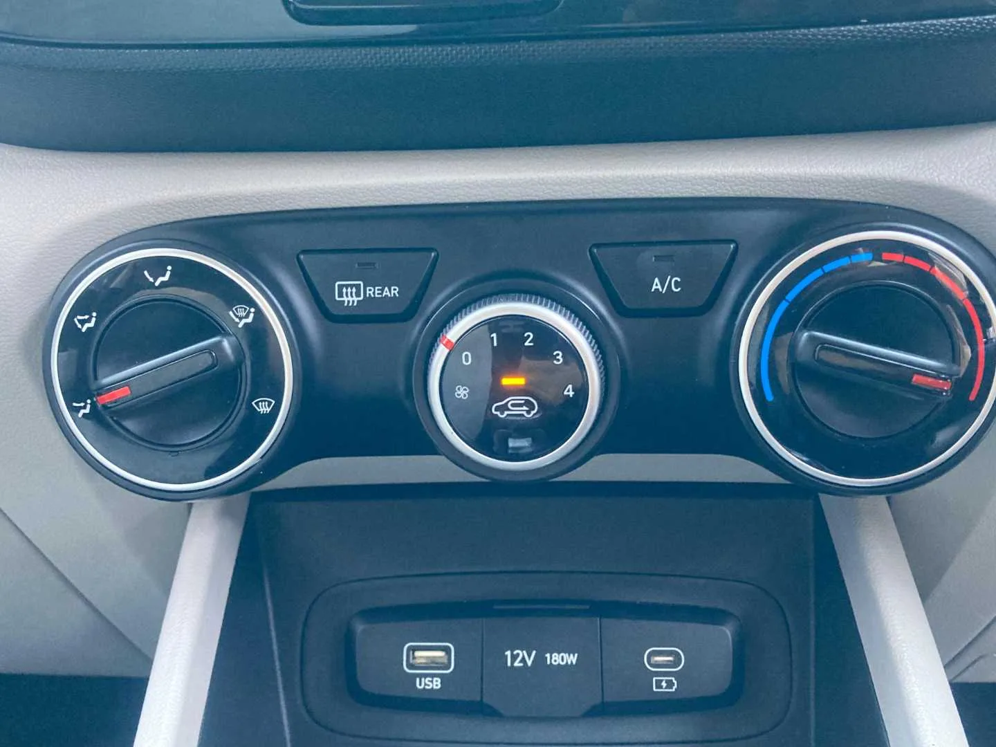 2021 Hyundai VENUE VENUE 1.0 TGDI MOTION M/T INFOTAINMENT thumbnail 11