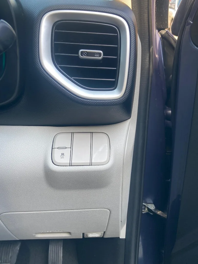 2021 Hyundai VENUE VENUE 1.0 TGDI MOTION M/T INFOTAINMENT thumbnail 9
