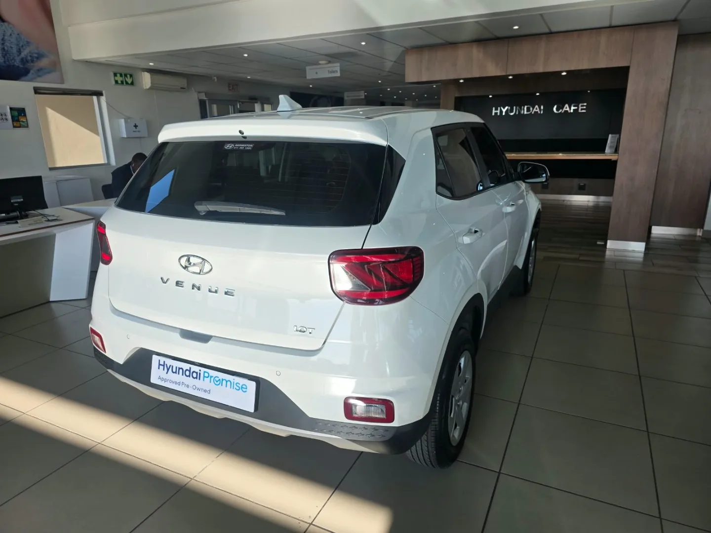 2021 Hyundai VENUE VENUE 1.0 TGDI MOTION M/T INFOTAINMENT thumbnail 10