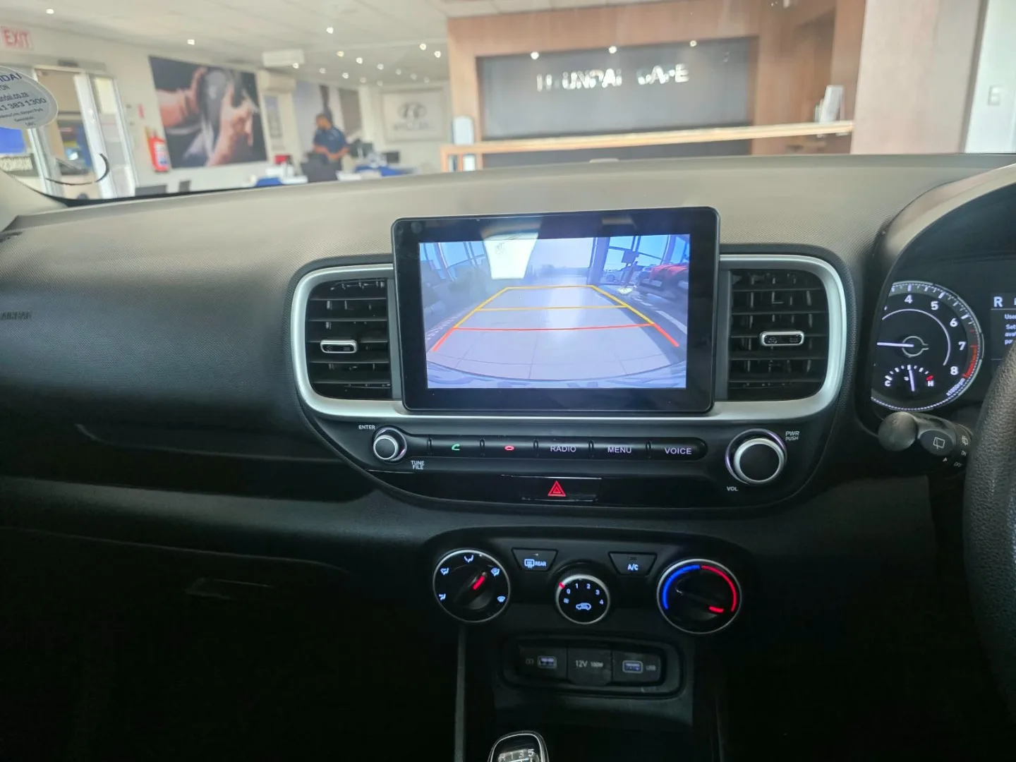 2021 Hyundai VENUE VENUE 1.0 TGDI MOTION M/T INFOTAINMENT thumbnail 18
