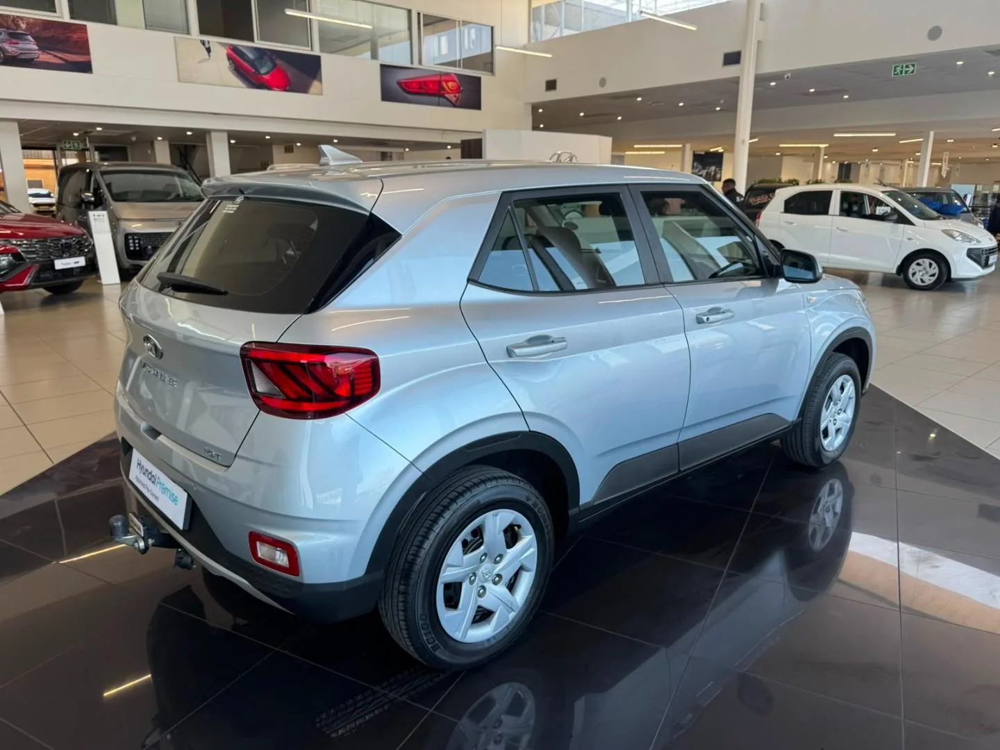 2022 Hyundai VENUE VENUE 1.0 TGDI MOTION M/T INFOTAINMENT thumbnail 6