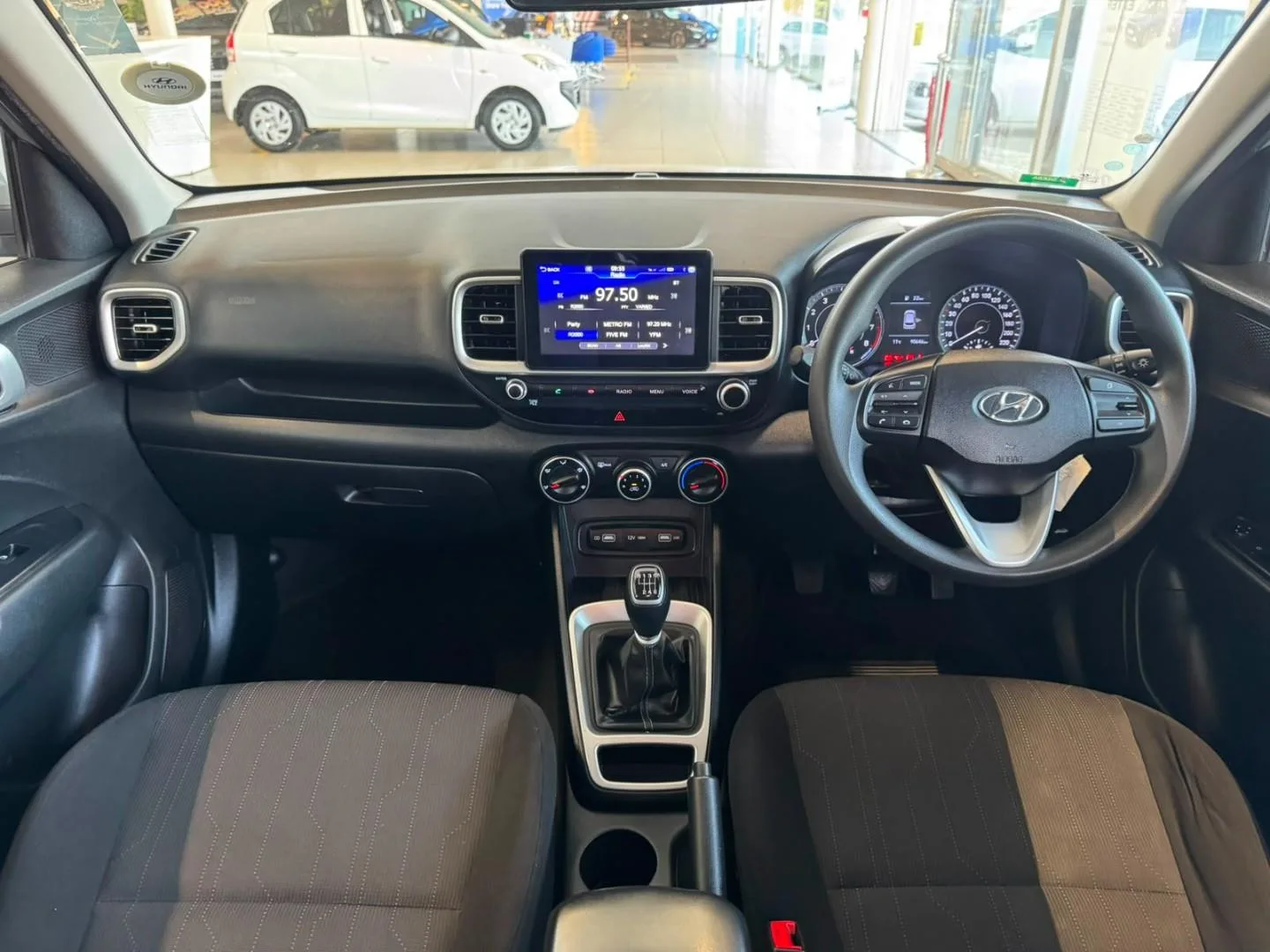 2022 Hyundai VENUE VENUE 1.0 TGDI MOTION M/T INFOTAINMENT thumbnail 10