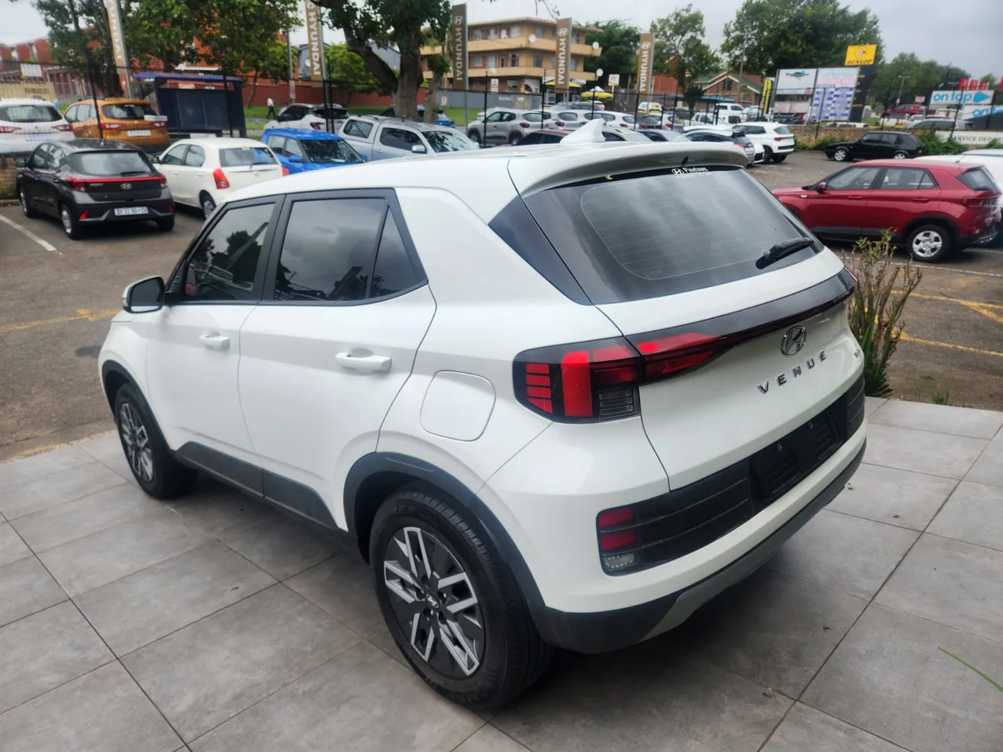 2024 Hyundai VENUE VENUE 1.0 MOTION MT MY22 thumbnail 6
