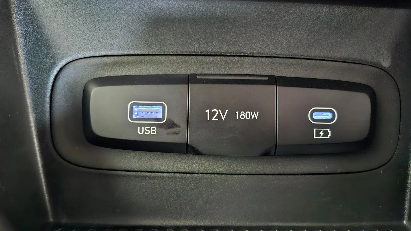 2023 Hyundai VENUE VENUE 1.0 TGDI MOTION thumbnail 33