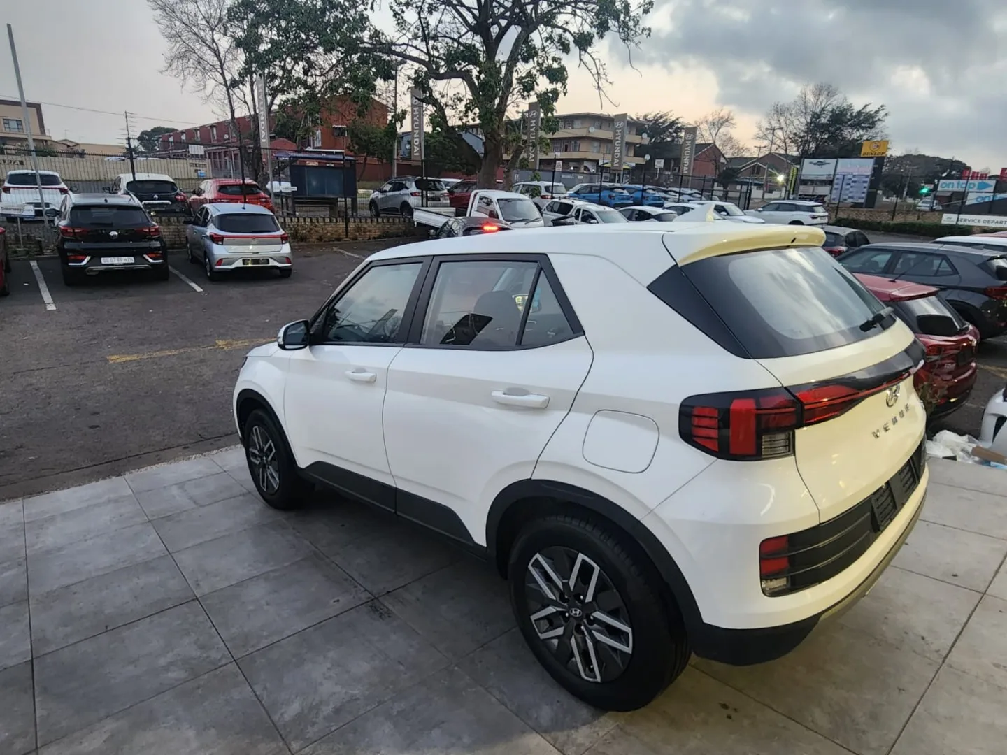 2023 Hyundai VENUE VENUE 1.0 MOTION MT MY22 thumbnail 6