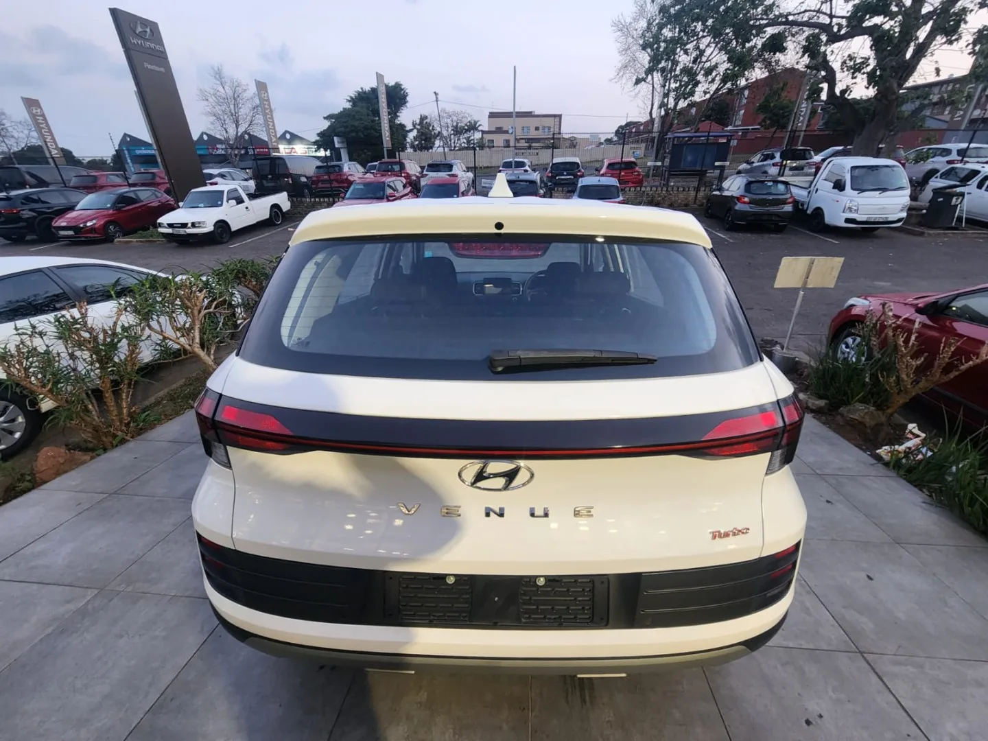 2023 Hyundai VENUE VENUE 1.0 MOTION MT MY22 thumbnail 7