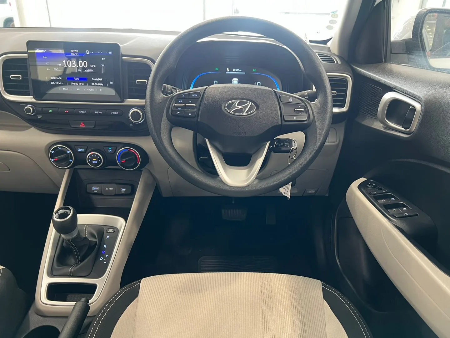 2023 Hyundai VENUE VENUE 1.0 MOTION MT MY22 thumbnail 10