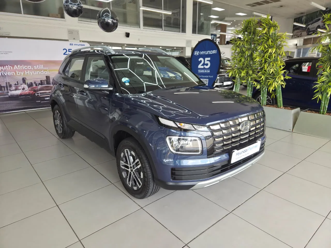 2024 Hyundai VENUE VENUE 1.0 FLUID MT MY22 image 1