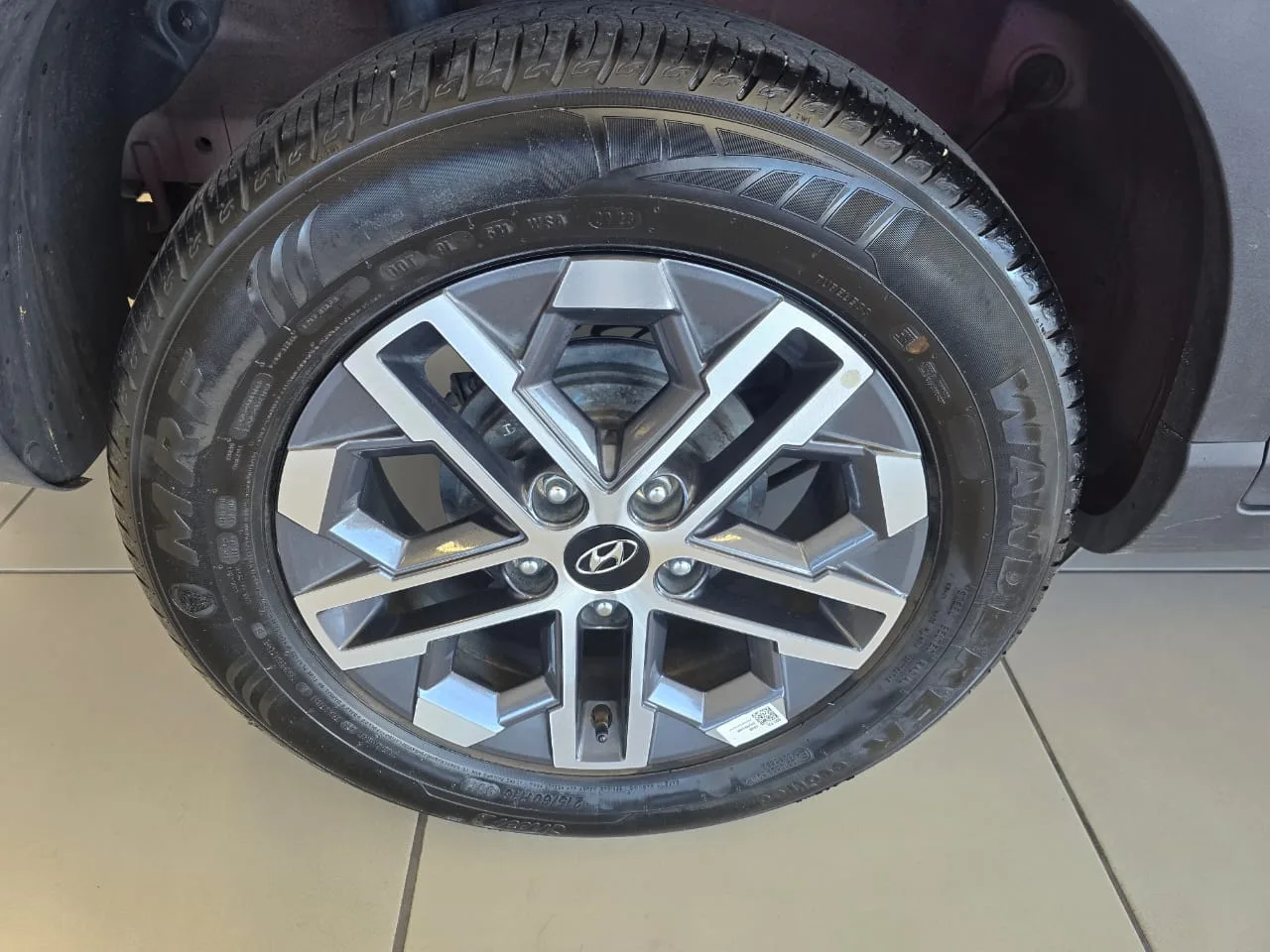 2024 Hyundai VENUE VENUE 1.0 TGDI FLUID thumbnail 17