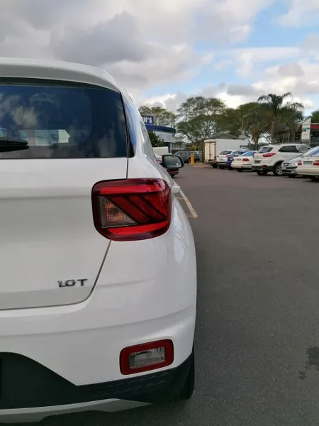 2021 undefined VENUE VENUE 1.0 TGDI MOTION DCT INFOTAINMENT thumbnail 10