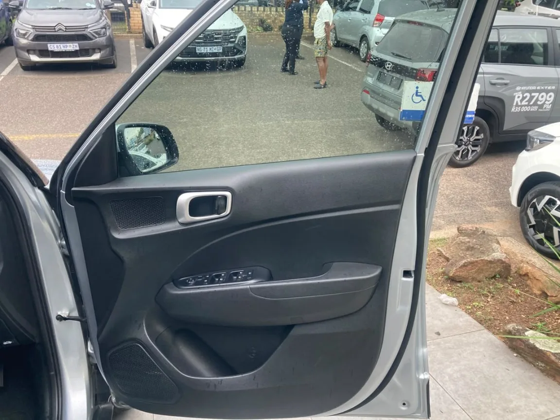 2021 Hyundai VENUE VENUE 1.0 TGDI MOTION DCT thumbnail 9