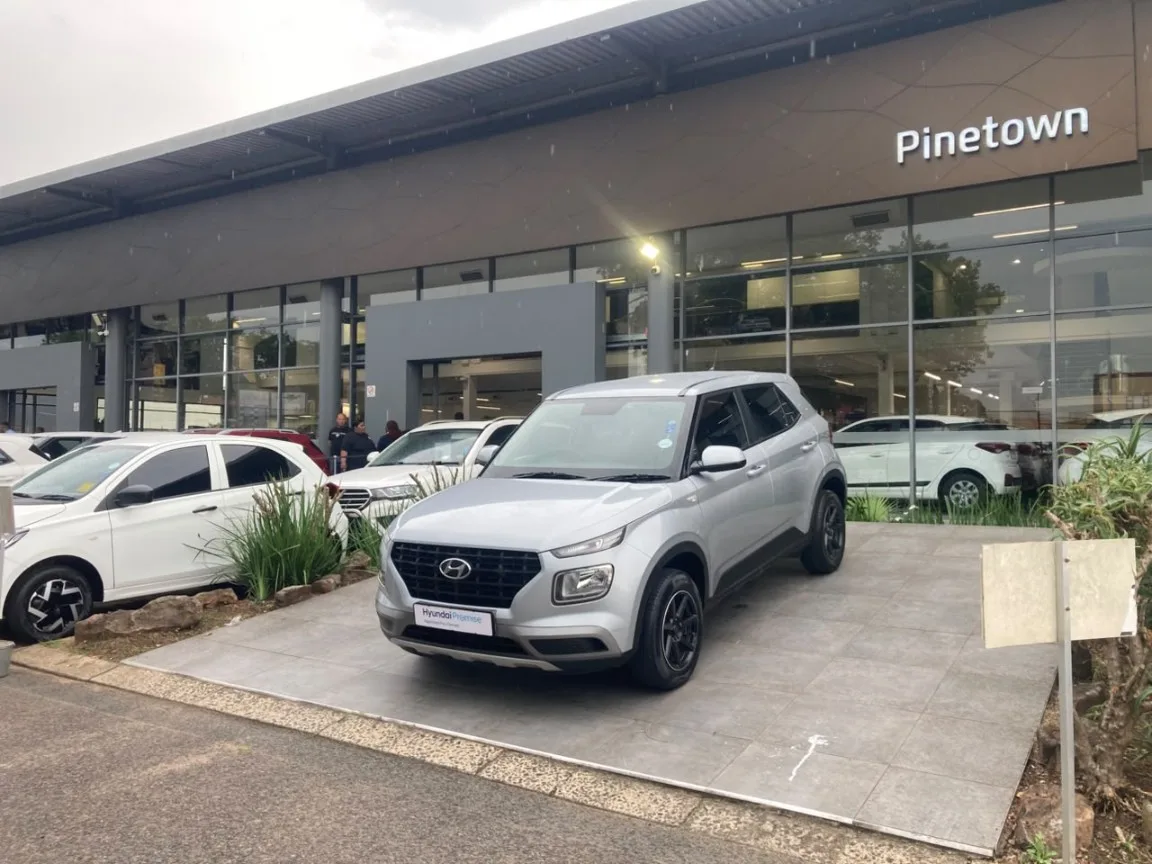 2021 Hyundai VENUE VENUE 1.0 TGDI MOTION DCT image 1