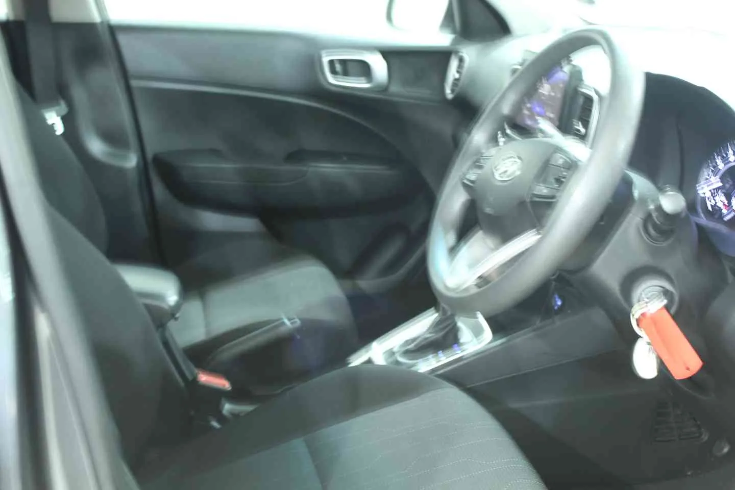2021 Hyundai VENUE VENUE 1.0 TGDI MOTION DCT INFOTAINMENT thumbnail 17