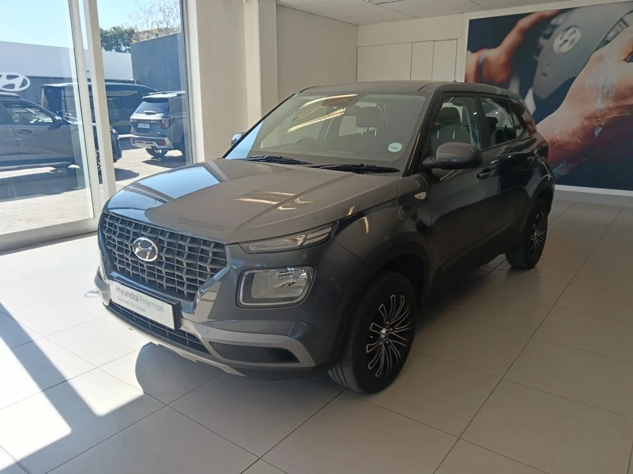 2021 Hyundai VENUE VENUE 1.0 TGDI MOTION DCT INFOTAINMENT image 1