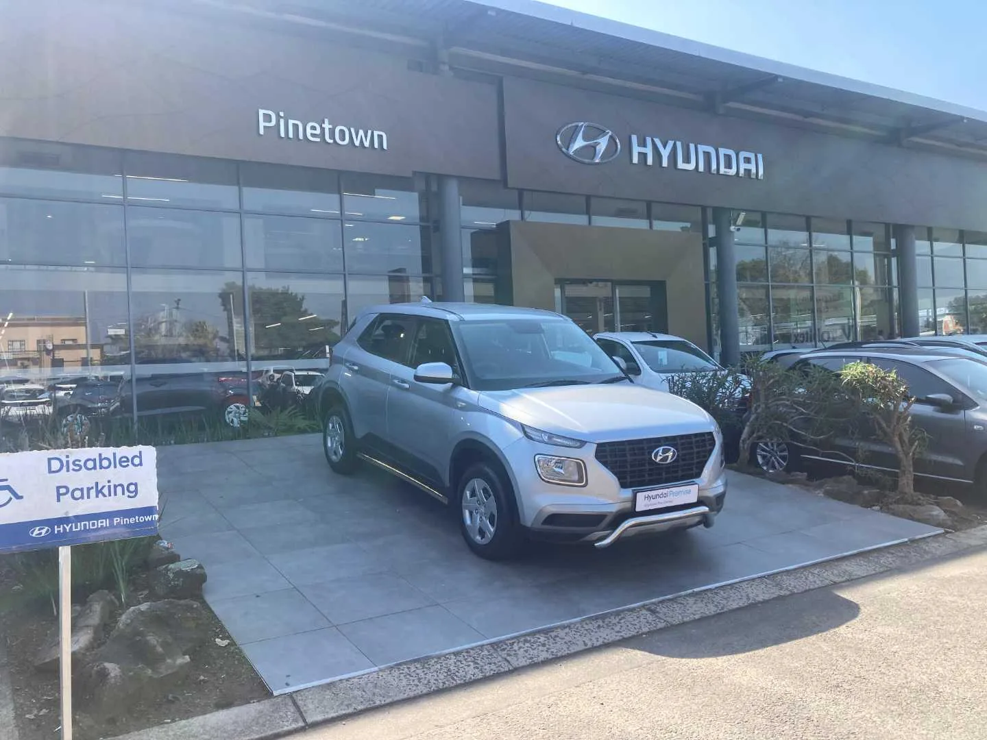 2022 Hyundai VENUE VENUE 1.0 TGDI MOTION DCT INFOTAINMENT thumbnail 10