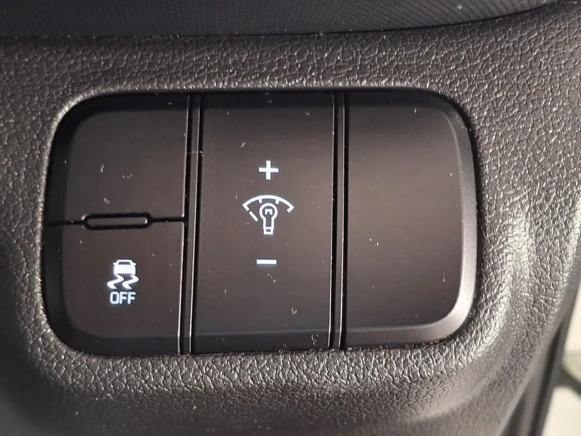 2022 Hyundai VENUE VENUE 1.0 TGDI MOTION DCT INFOTAINMENT thumbnail 18