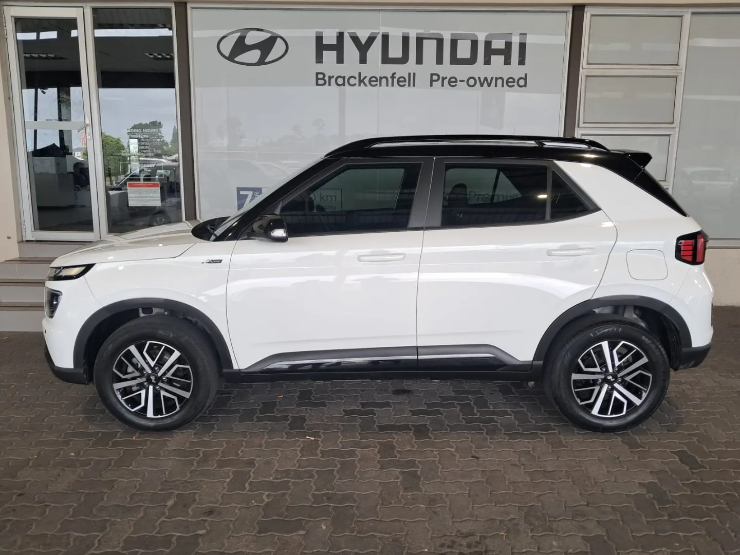 2022 Hyundai VENUE Venue 1.0 Tgdi N-line Dct thumbnail 3