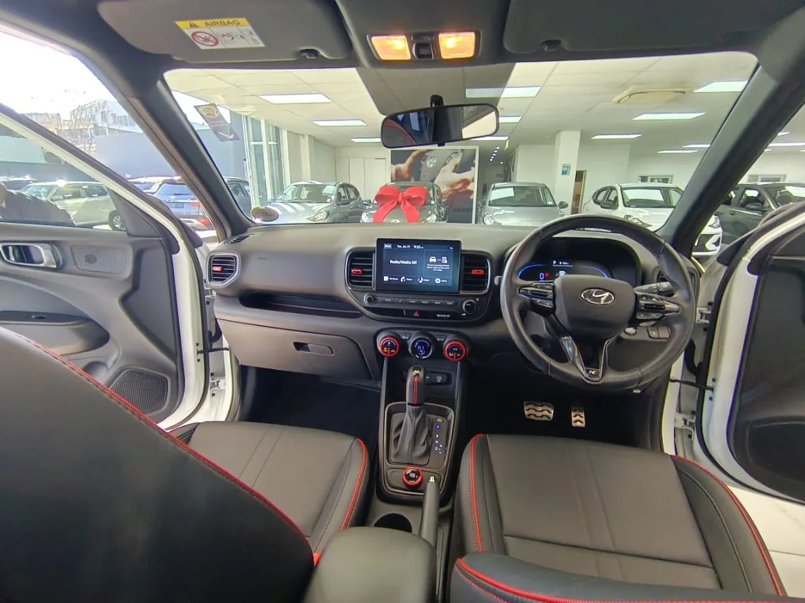 2022 Hyundai VENUE VENUE 1.0 NLINE DCT MY24 thumbnail 16
