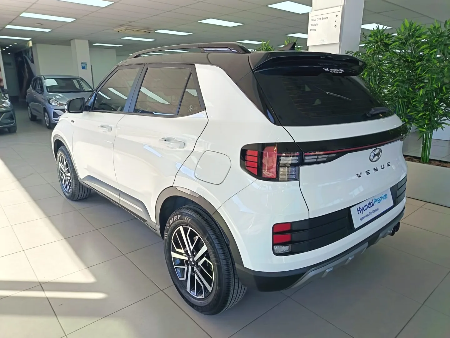 2022 Hyundai VENUE VENUE 1.0 NLINE DCT MY24 thumbnail 7